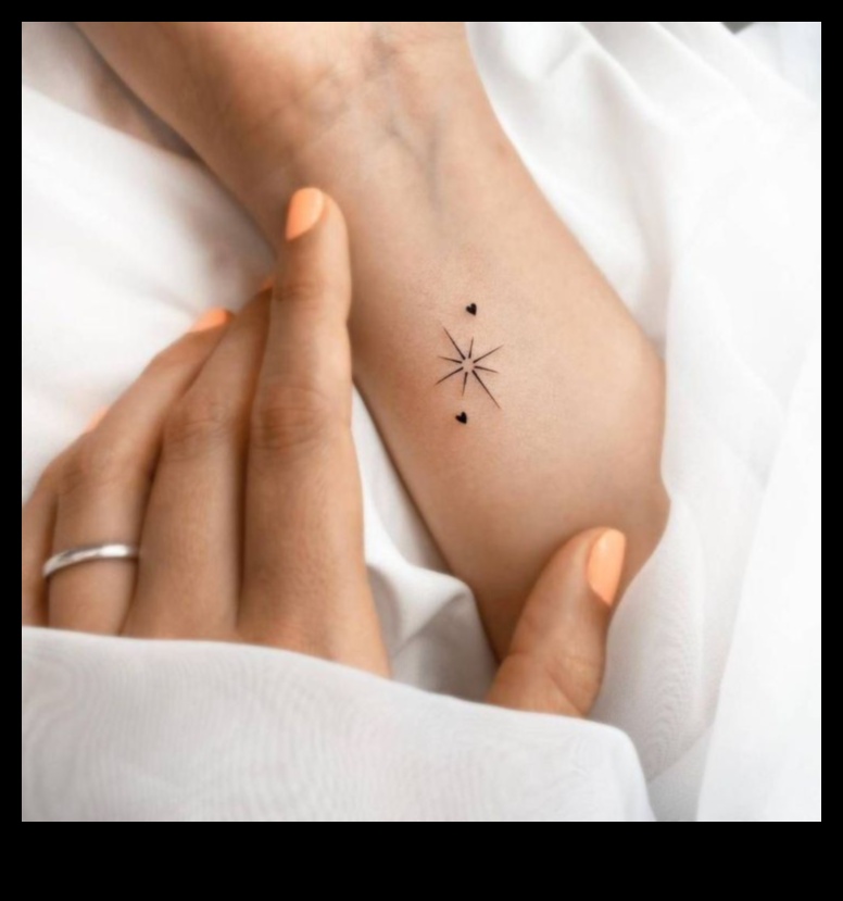 Tintes simfonija: harmonija mazo plaukstas locītavas tetovējumu dizainā