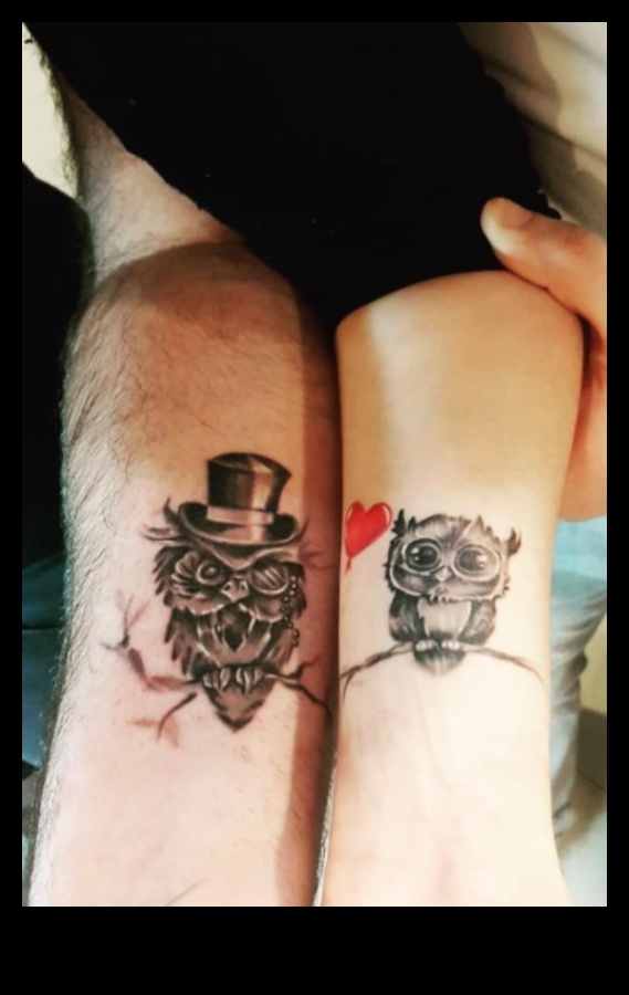 Episka tinte: pāru tetovējumi, kas veido pasakas par mūžīgu un nebeidzamu mīlestību