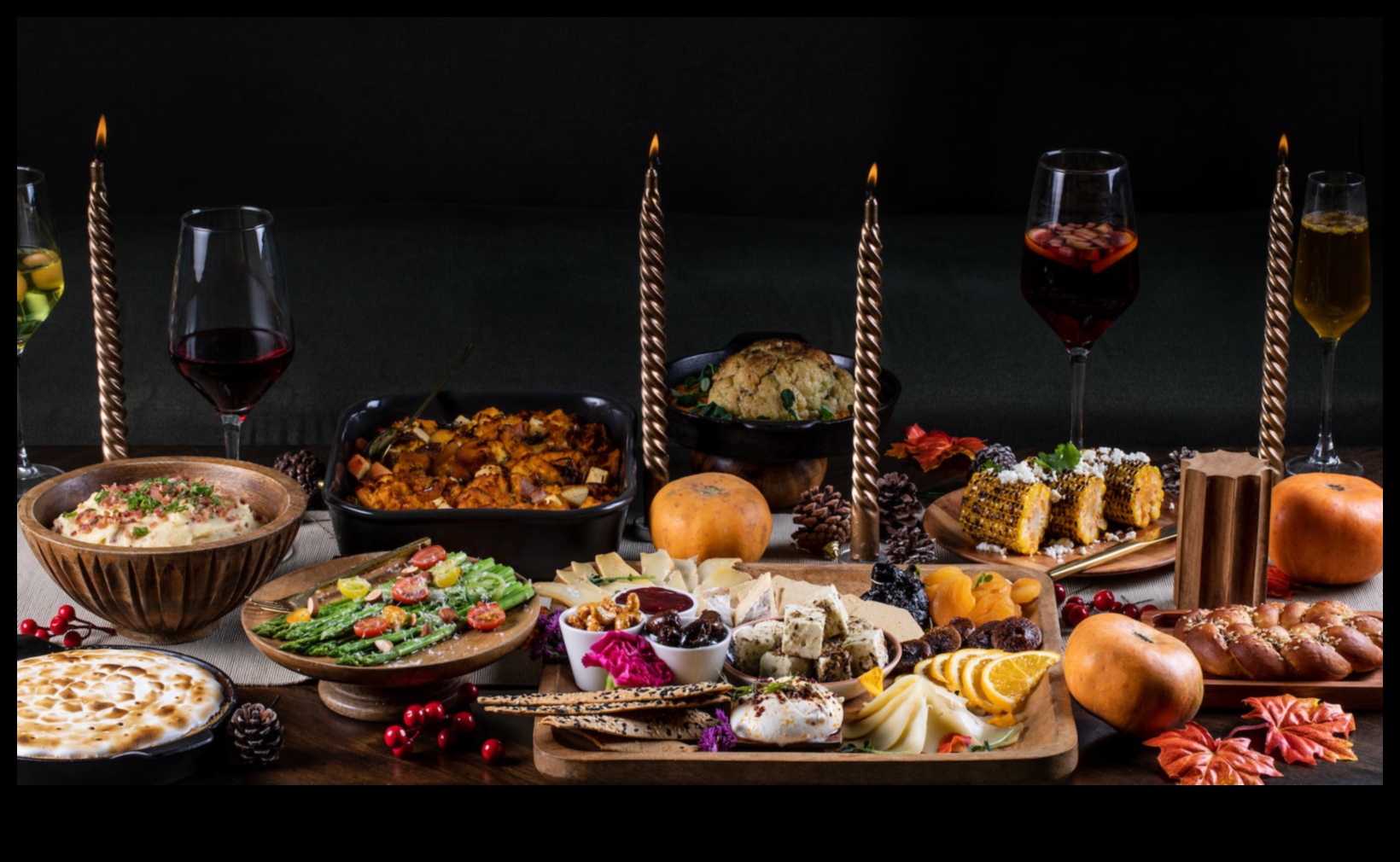 Vakara ekstravagants pasākums: iedziļinieties garšīgos vakariņu veidojumos