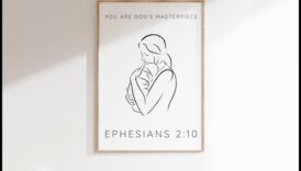 Cipari ar tinti: hronikas, kas veidotas uz jūsu elegantajiem audekliem