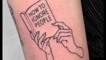 Izteiksmīgas atbalsis: mākslinieciski tetovējumu modeļi, kas rezonē