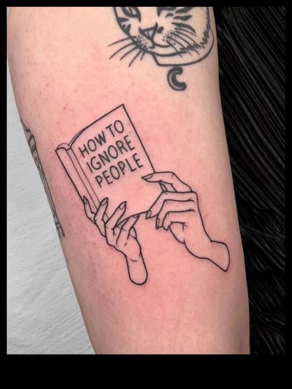 Izteiksmīgas atbalsis: mākslinieciski tetovējumu modeļi, kas rezonē