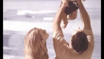 Ziedošas meitenes: orientēšanās uz veselību, domājot par mazuli